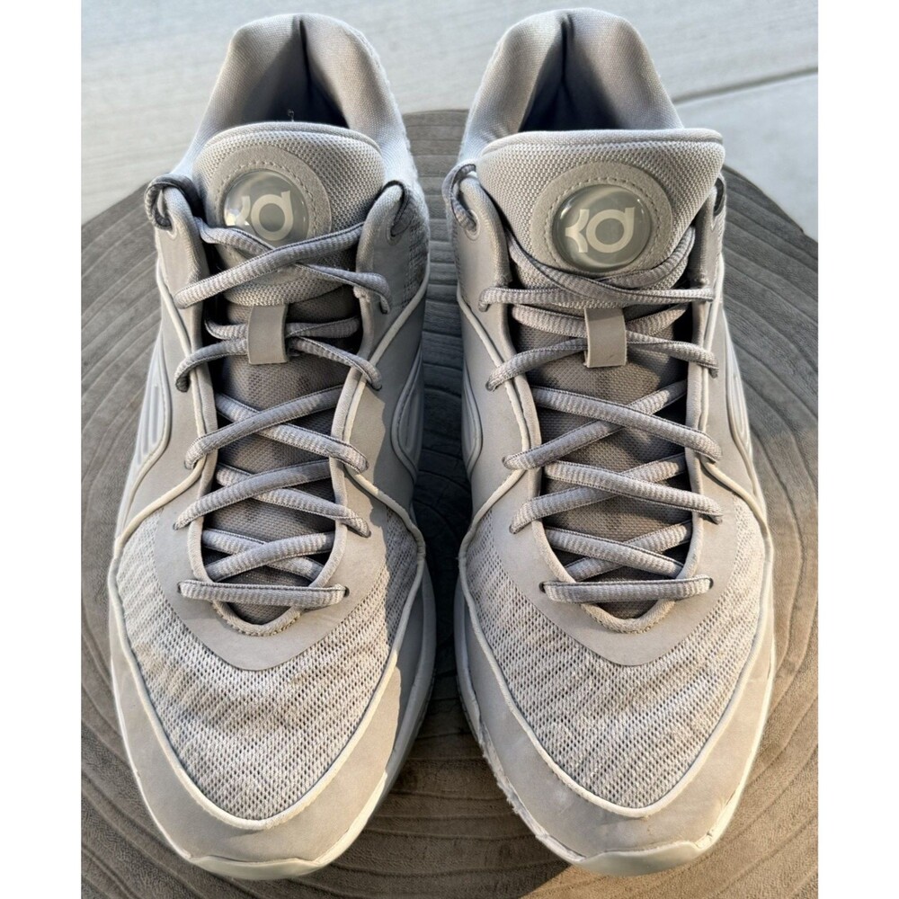Nike KD 16 TB Basketball Shoes Mens Size 11 Wolf Grey Sneakers